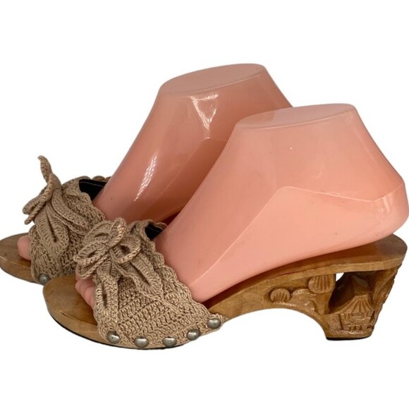 Vtg Bakya handcarved wooden heel tree palm crochet beige top slide tiki hut Sz 7 - Picture 2 of 12